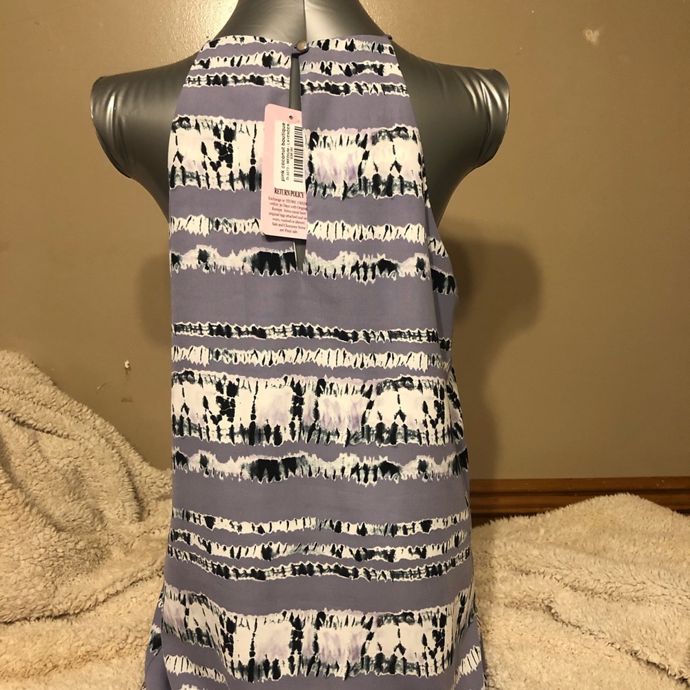 Dress - Picture 2 of 5